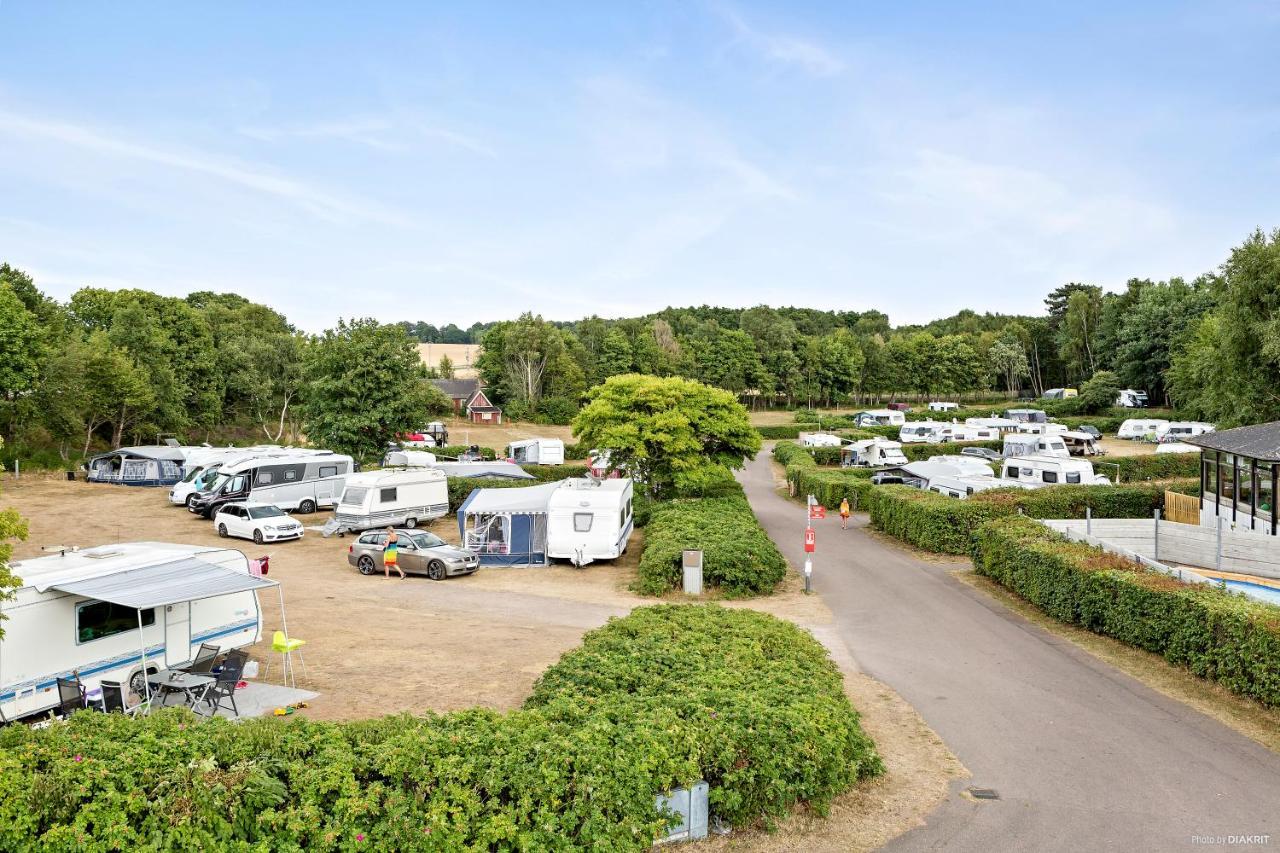 First Camp Moelle-Hoeganaes Bagian luar foto